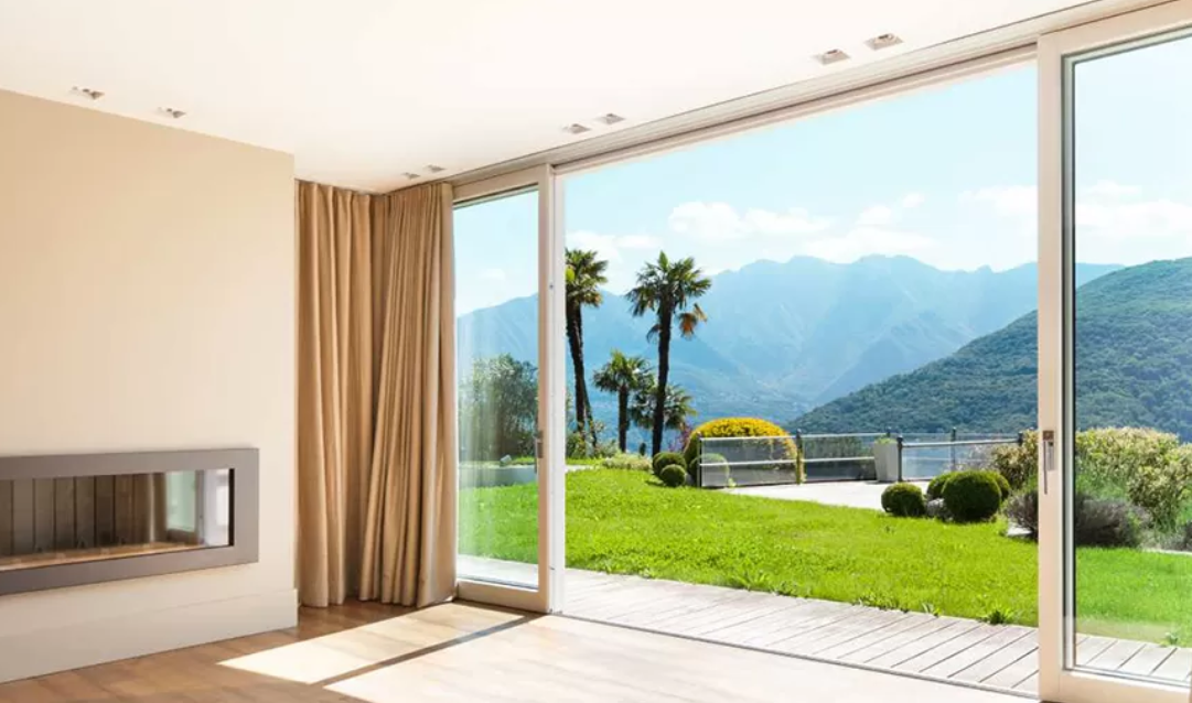 You are currently viewing Ways uPVC and Aluminium Windows Contribute to Reducing Home Energy Expenses